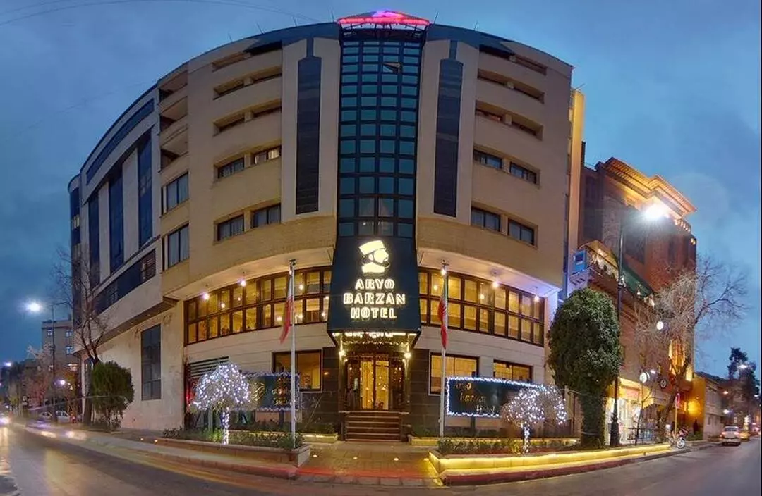 اریو برزن شیراز تیزگشت