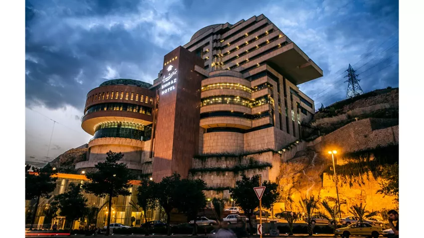 Shiraz Grand Hotel tizgasht