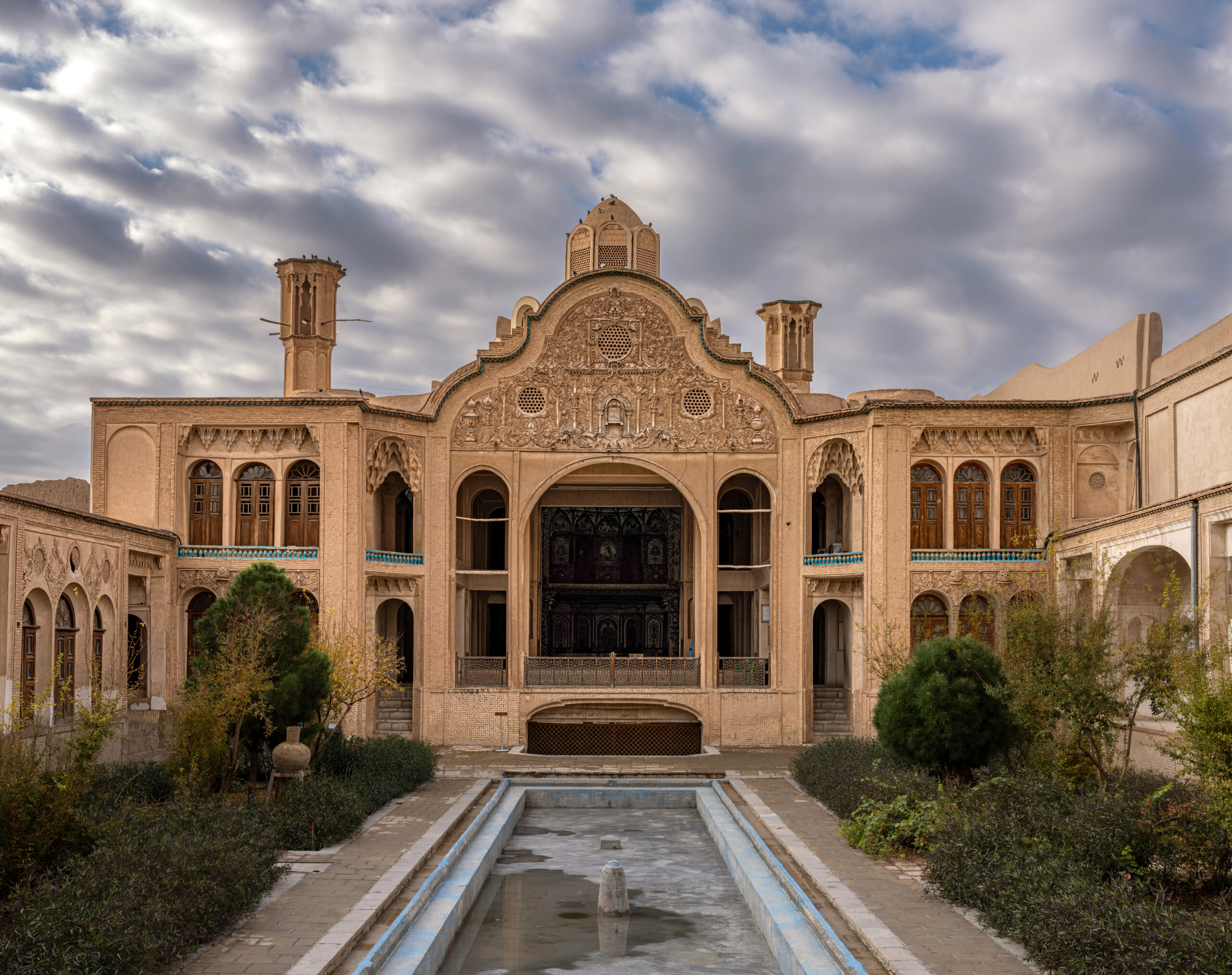 بروجردی. میری